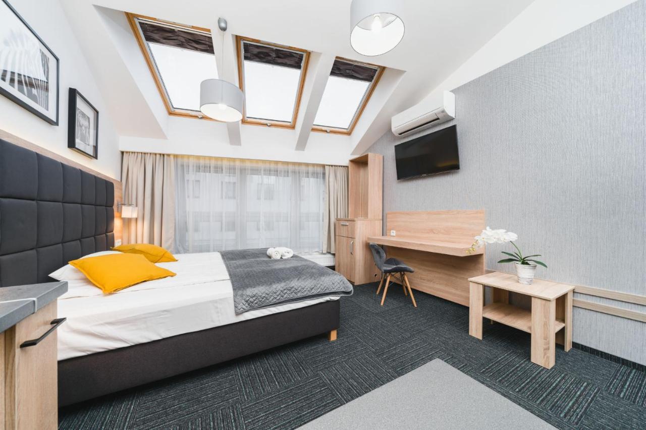 Aron Residence - By Upstairs Краков Экстерьер фото